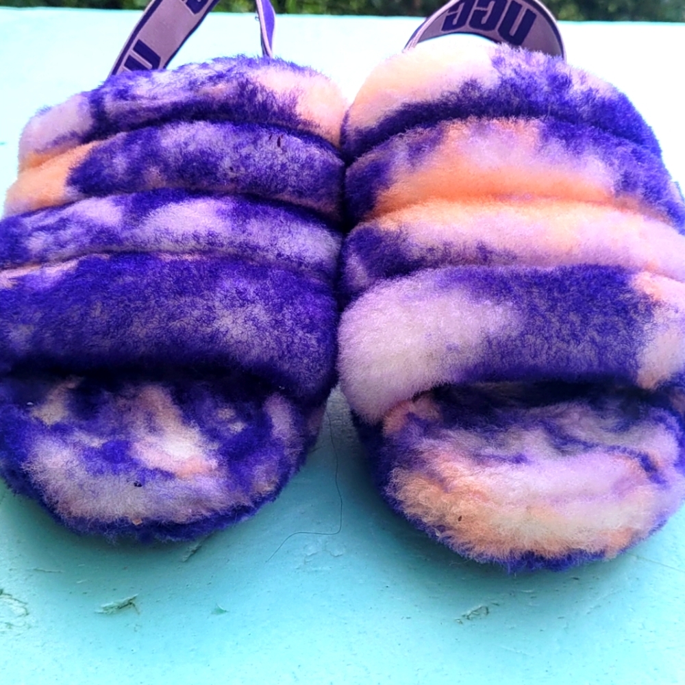 Woman ugg sleepers size 6